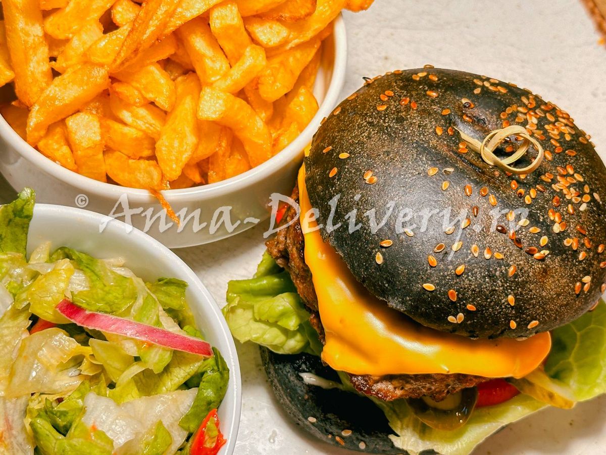 Hamburger de Vitǎ ANNA